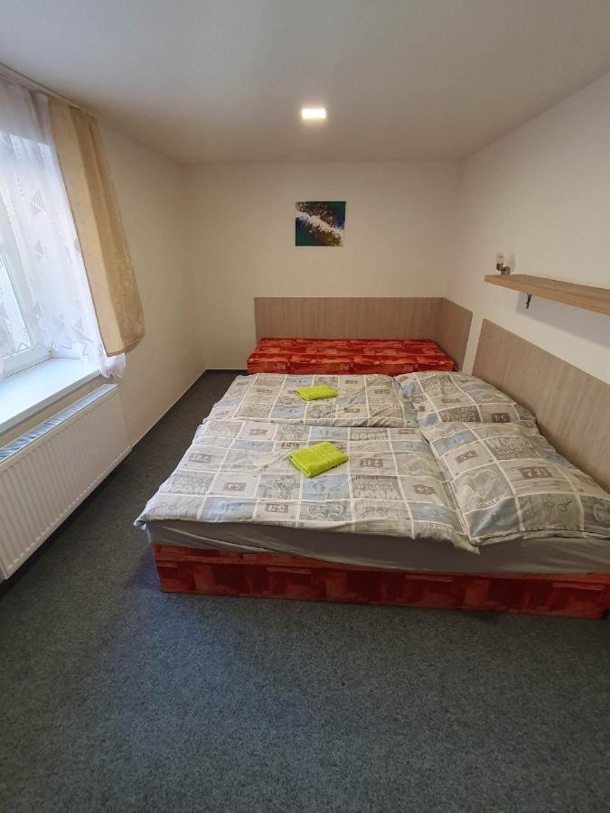 Hotel Decin Na Skrivance Eksteriør bilde
